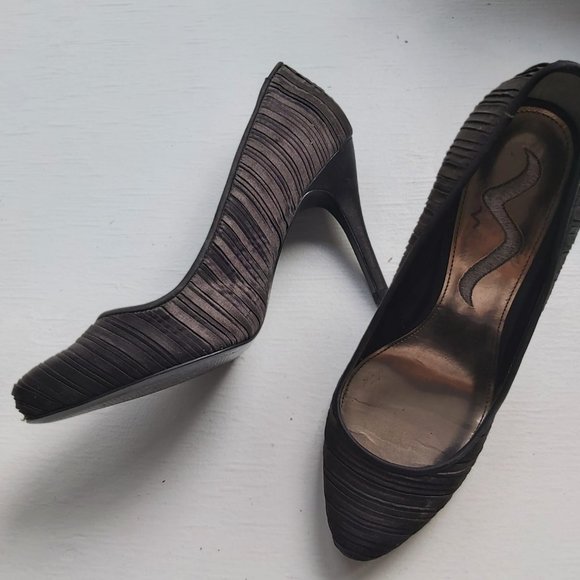 NINA SHOES Dressy High Heels Shoes Black Fabric size 38 Leather Soles - Picture 2 of 2